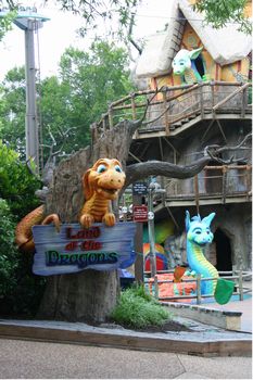 Land of the Dragons photo, from ThemeParkInsider.com
